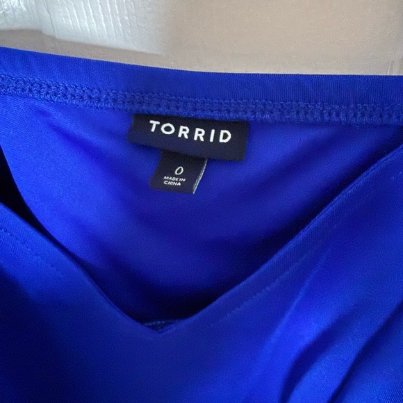 Torrid blue blouse women’s plus size 0 - Picture 4 of 5